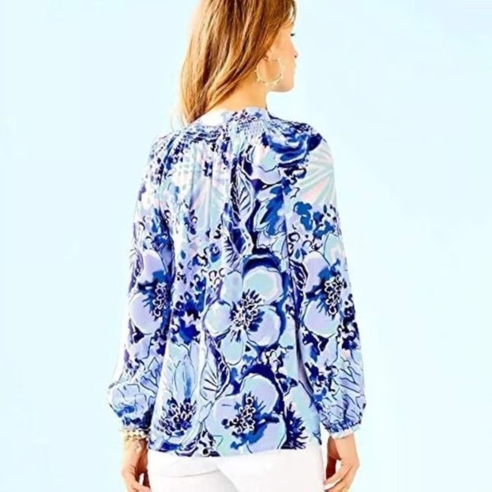 Lilly Pulitzer 100% Silk Elsa Blouse in Catch and Keep Sz XS - Picture 8 of 8